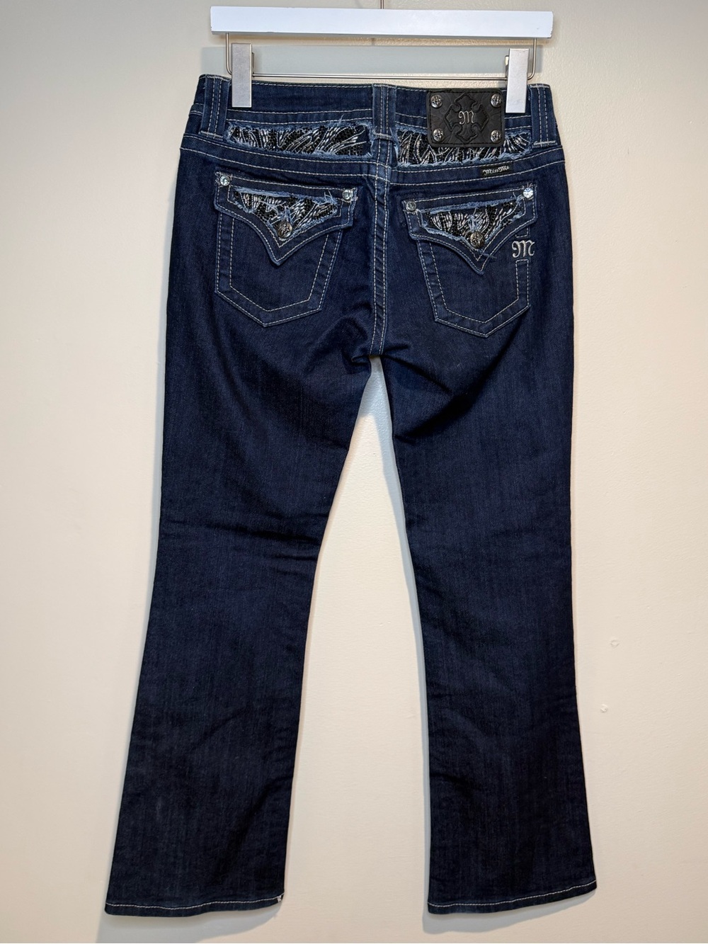 Miss Me Easy Boot Embroidered Dark Wash Jeans embellished size 26